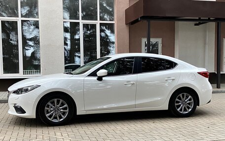 Mazda 3, 2015 год, 1 350 000 рублей, 19 фотография