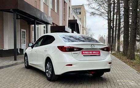 Mazda 3, 2015 год, 1 350 000 рублей, 11 фотография