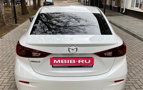 Mazda 3, 2015 год, 1 350 000 рублей, 24 фотография