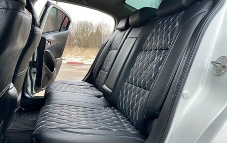 Mazda 3, 2015 год, 1 350 000 рублей, 37 фотография