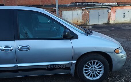 Chrysler Town & Country III, 2000 год, 444 444 рублей, 7 фотография