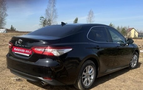 Toyota Camry, 2020 год, 2 500 000 рублей, 2 фотография