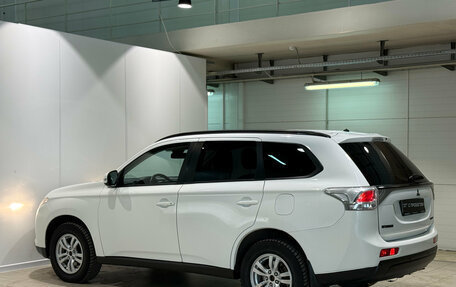 Mitsubishi Outlander III рестайлинг 3, 2012 год, 1 270 000 рублей, 4 фотография