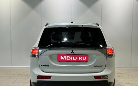 Mitsubishi Outlander III рестайлинг 3, 2012 год, 1 270 000 рублей, 5 фотография