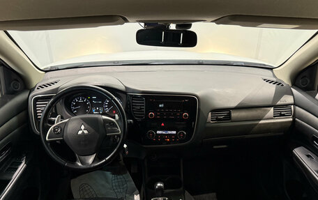 Mitsubishi Outlander III рестайлинг 3, 2012 год, 1 270 000 рублей, 17 фотография