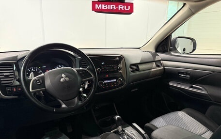 Mitsubishi Outlander III рестайлинг 3, 2012 год, 1 270 000 рублей, 16 фотография
