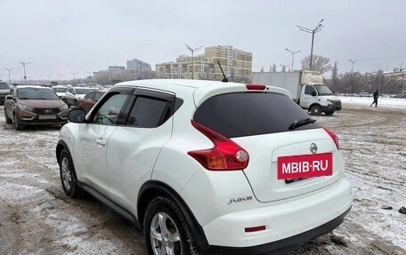 Nissan Juke II, 2014 год, 900 000 рублей, 4 фотография