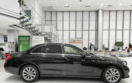 Mercedes-Benz E-Класс, 2017 год, 2 450 000 рублей, 5 фотография