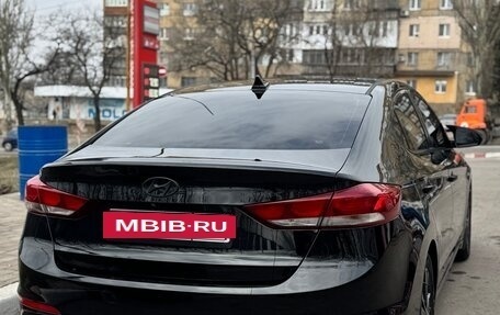 Hyundai Elantra VI рестайлинг, 2017 год, 1 650 000 рублей, 6 фотография