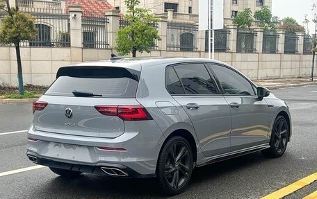 Volkswagen Golf VIII, 2022 год, 1 690 000 рублей, 4 фотография