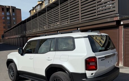 Toyota Land Cruiser Prado, 2024 год, 9 300 000 рублей, 5 фотография