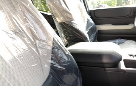 Toyota Land Cruiser Prado, 2024 год, 9 300 000 рублей, 7 фотография