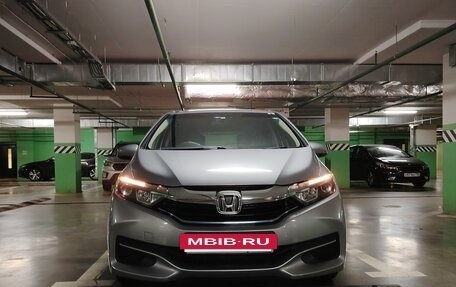 Honda Shuttle II, 2017 год, 1 550 000 рублей, 2 фотография