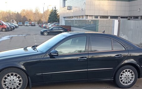 Mercedes-Benz E-Класс, 2008 год, 1 200 000 рублей, 3 фотография