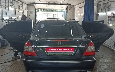 Mercedes-Benz E-Класс, 2008 год, 1 200 000 рублей, 6 фотография