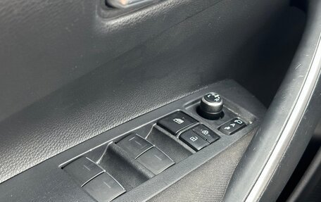 Toyota Corolla, 2019 год, 1 687 000 рублей, 14 фотография