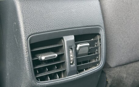 Toyota Corolla, 2019 год, 1 687 000 рублей, 11 фотография