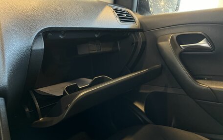 Volkswagen Polo VI (EU Market), 2012 год, 690 000 рублей, 30 фотография