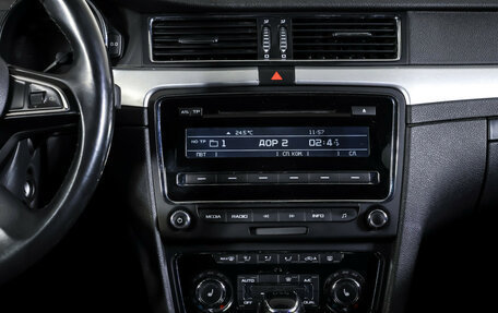 Skoda Superb III рестайлинг, 2014 год, 1 190 000 рублей, 13 фотография