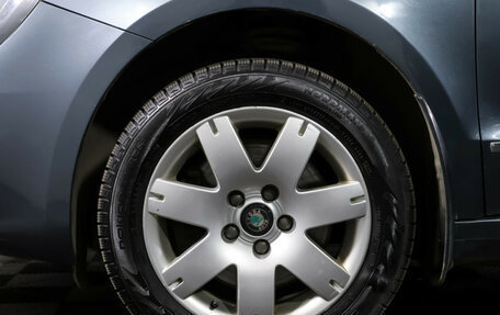 Skoda Superb III рестайлинг, 2014 год, 1 190 000 рублей, 18 фотография