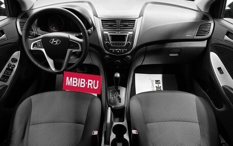 Hyundai Solaris II рестайлинг, 2014 год, 1 045 000 рублей, 11 фотография
