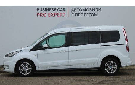 Ford Tourneo Connect II рестайлинг, 2018 год, 1 680 000 рублей, 8 фотография