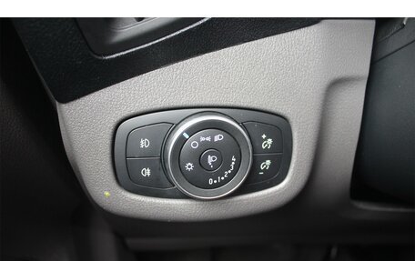 Ford Tourneo Connect II рестайлинг, 2018 год, 1 680 000 рублей, 23 фотография