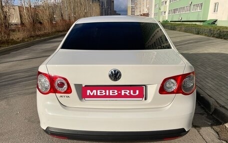 Volkswagen Jetta VI, 2010 год, 850 000 рублей, 8 фотография