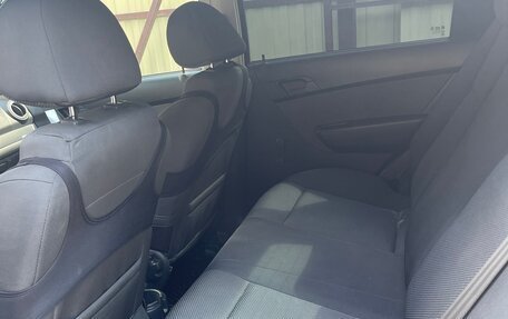 Chevrolet Aveo III, 2011 год, 690 000 рублей, 4 фотография