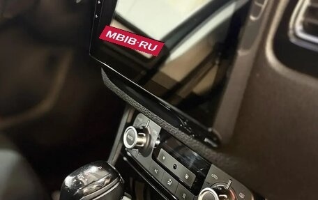 Volkswagen Touareg III, 2011 год, 1 980 000 рублей, 14 фотография