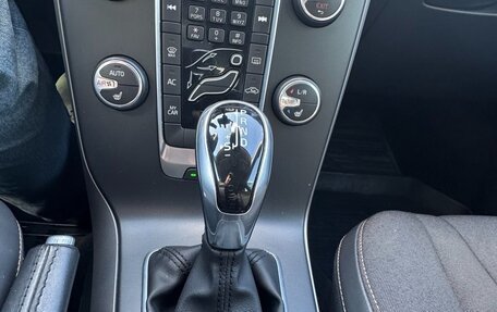 Volvo V40 Cross Country I, 2014 год, 1 000 000 рублей, 14 фотография