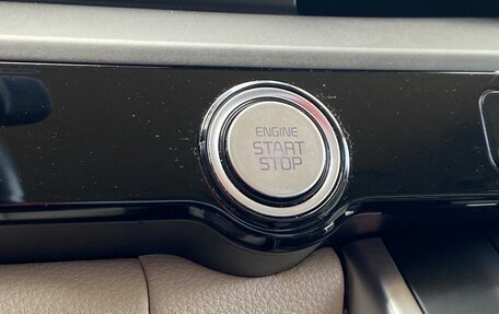 KIA Carnival, 2021 год, 3 999 000 рублей, 15 фотография