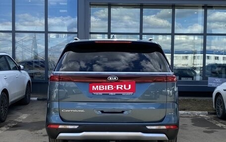 KIA Carnival, 2021 год, 3 999 000 рублей, 6 фотография
