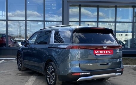 KIA Carnival, 2021 год, 3 999 000 рублей, 7 фотография