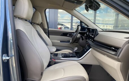 KIA Carnival, 2021 год, 3 999 000 рублей, 27 фотография