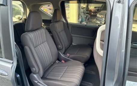 Honda Freed II, 2017 год, 1 240 000 рублей, 13 фотография