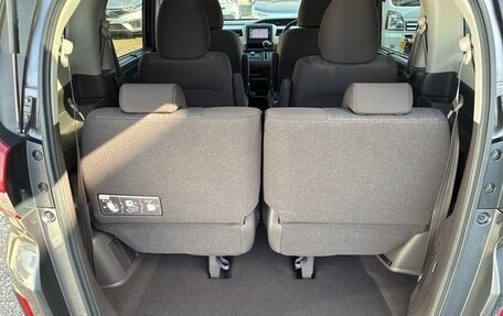 Honda Freed II, 2017 год, 1 240 000 рублей, 18 фотография