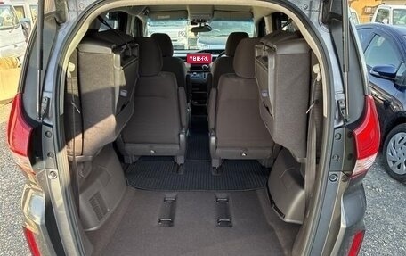 Honda Freed II, 2017 год, 1 240 000 рублей, 17 фотография