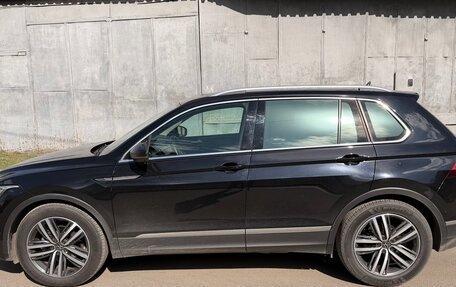 Volkswagen Tiguan II, 2021 год, 2 900 000 рублей, 1 фотография