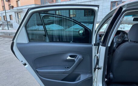 Volkswagen Polo VI (EU Market), 2011 год, 710 000 рублей, 10 фотография