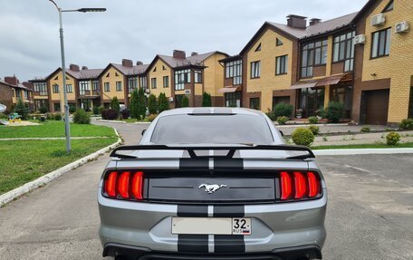 Ford Mustang VI рестайлинг, 2019 год, 3 200 000 рублей, 6 фотография