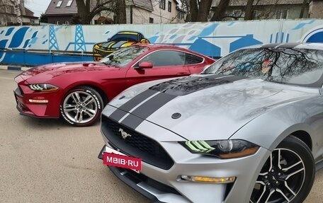 Ford Mustang VI рестайлинг, 2019 год, 3 200 000 рублей, 15 фотография