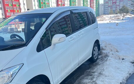 Honda Freed I, 2012 год, 1 250 000 рублей, 7 фотография