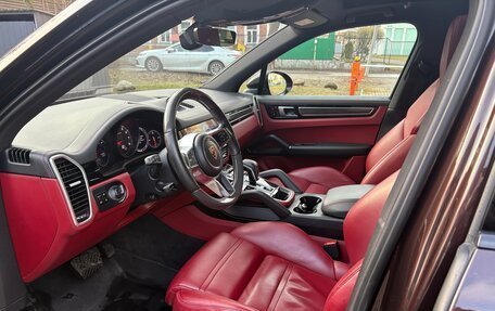 Porsche Cayenne III, 2019 год, 6 800 000 рублей, 7 фотография