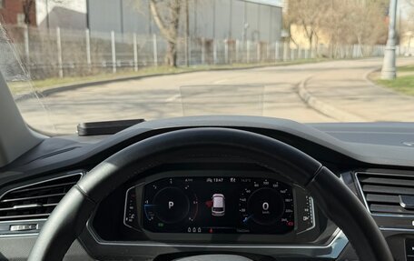 Volkswagen Tiguan II, 2021 год, 2 900 000 рублей, 12 фотография