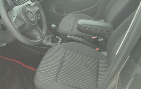 Volkswagen Polo VI (EU Market), 2011 год, 710 000 рублей, 7 фотография