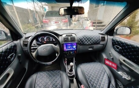 Hyundai Accent II, 2008 год, 390 000 рублей, 11 фотография