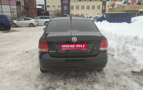 Volkswagen Polo VI (EU Market), 2011 год, 710 000 рублей, 3 фотография