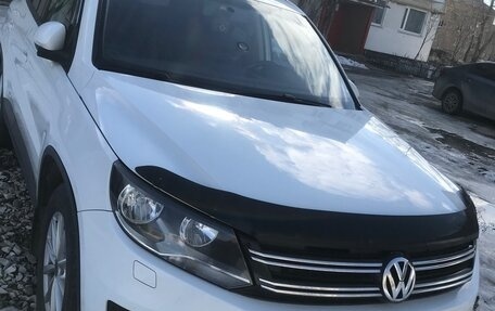 Volkswagen Tiguan I, 2015 год, 2 373 000 рублей, 2 фотография