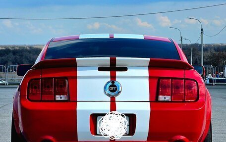 Ford Mustang VI рестайлинг, 2006 год, 5 000 000 рублей, 4 фотография